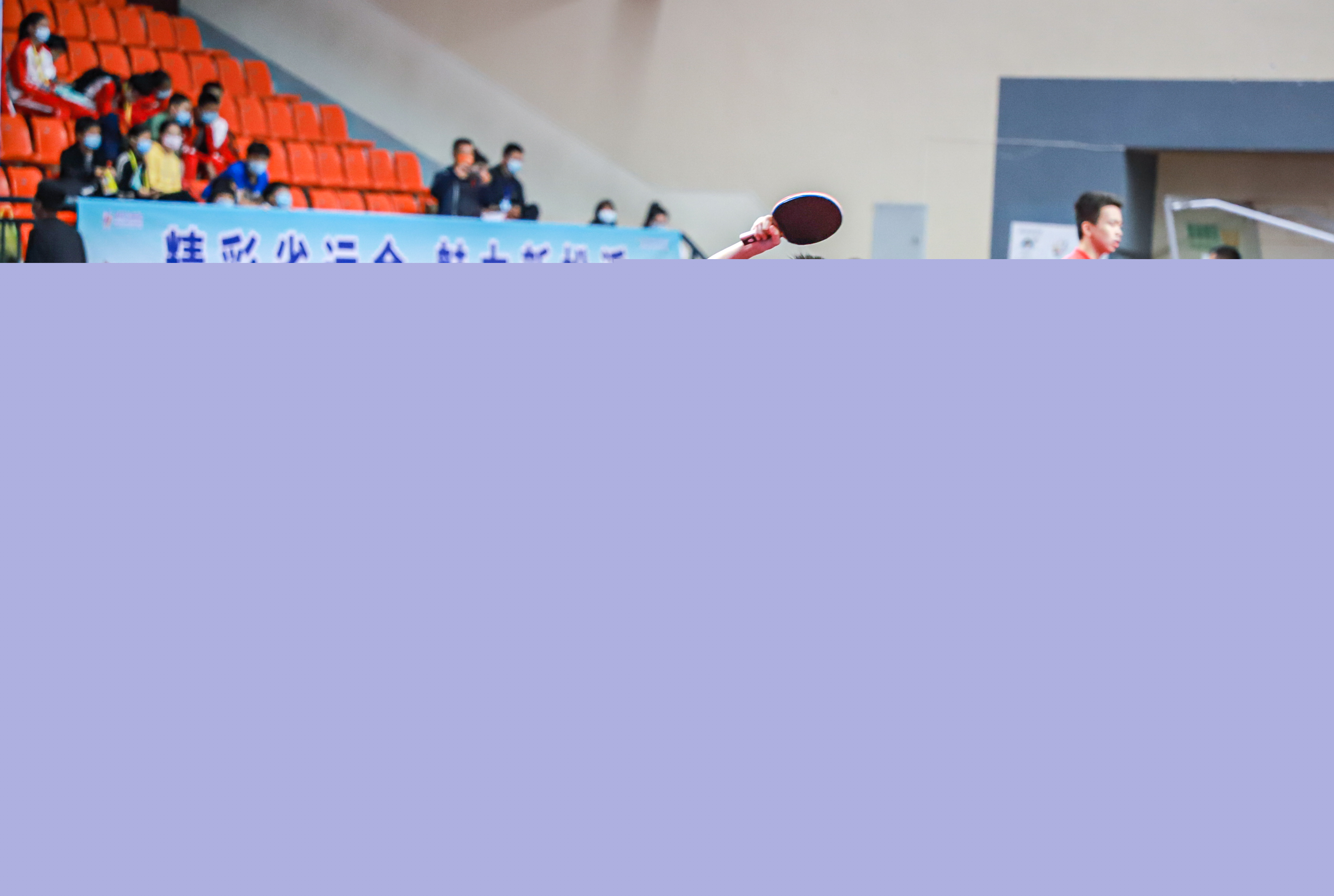 不整的阵容 不整的阵容